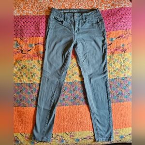 Signature Studio Green Skinny Jeans 8